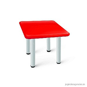  SQUARE TABLE – RED