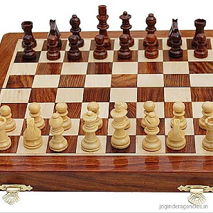 BG 228 7'' Wooden Magnetic Travel Chess