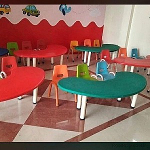 KIDS SCOOL FRNITURE